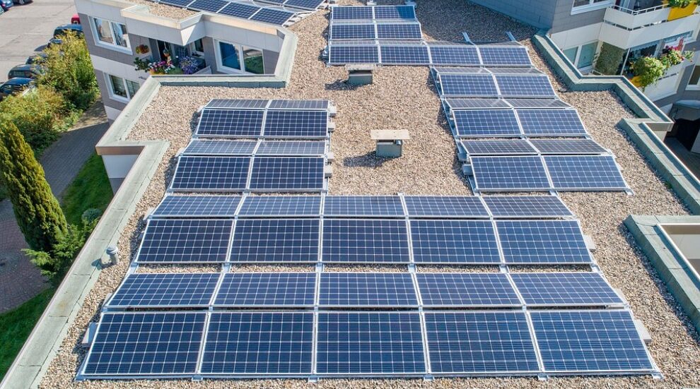 paneles-solares-para-comunidades-de-vecinos-zaragoza-y-aragon-3984